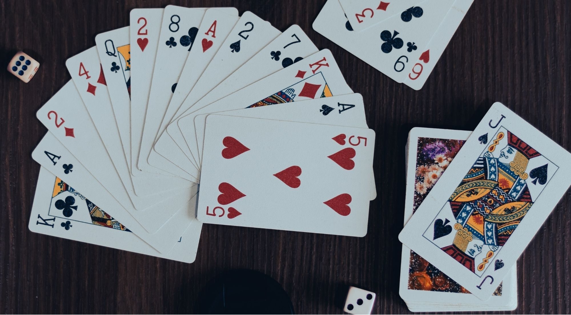 how many people can play poker: the best guide